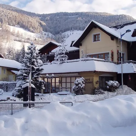 Gasthof-pension Alt Kirchheim Gasthof 3*