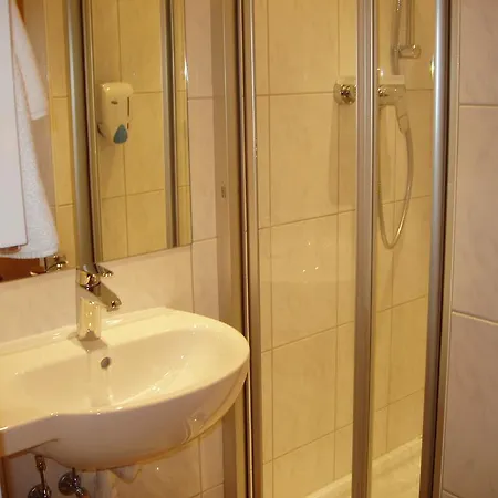 Gasthof Gasthof-pension Alt Kirchheim 3*