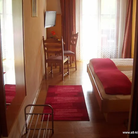 Gasthof-pension Alt Kirchheim Gasthof